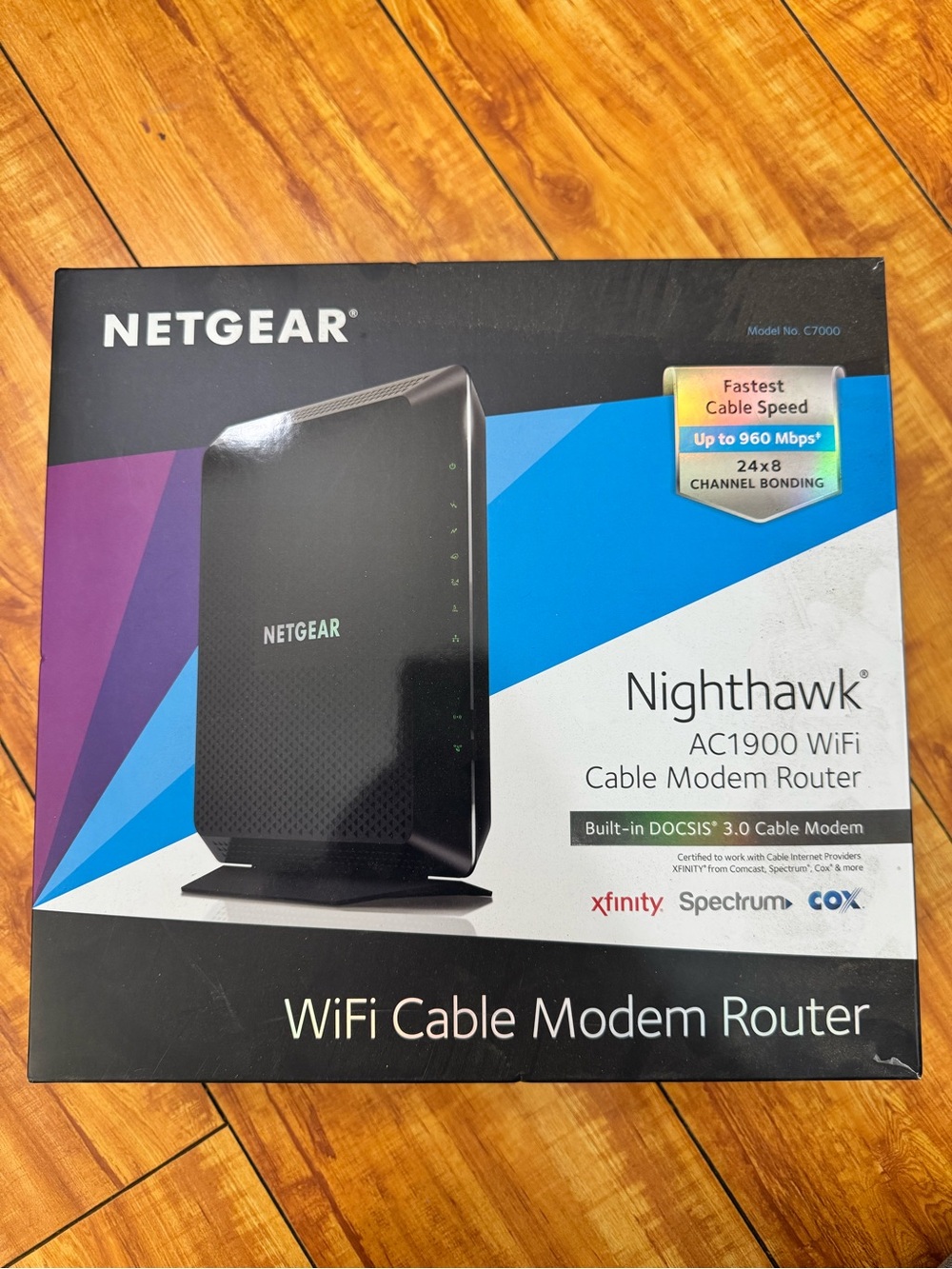 NETGEAR Nighthawk AC1900 WiFi Cable Modem Router - Black with Blue Accent